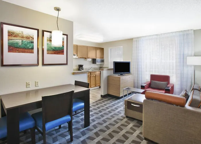 Towneplace Suites By Marriott Brookfield